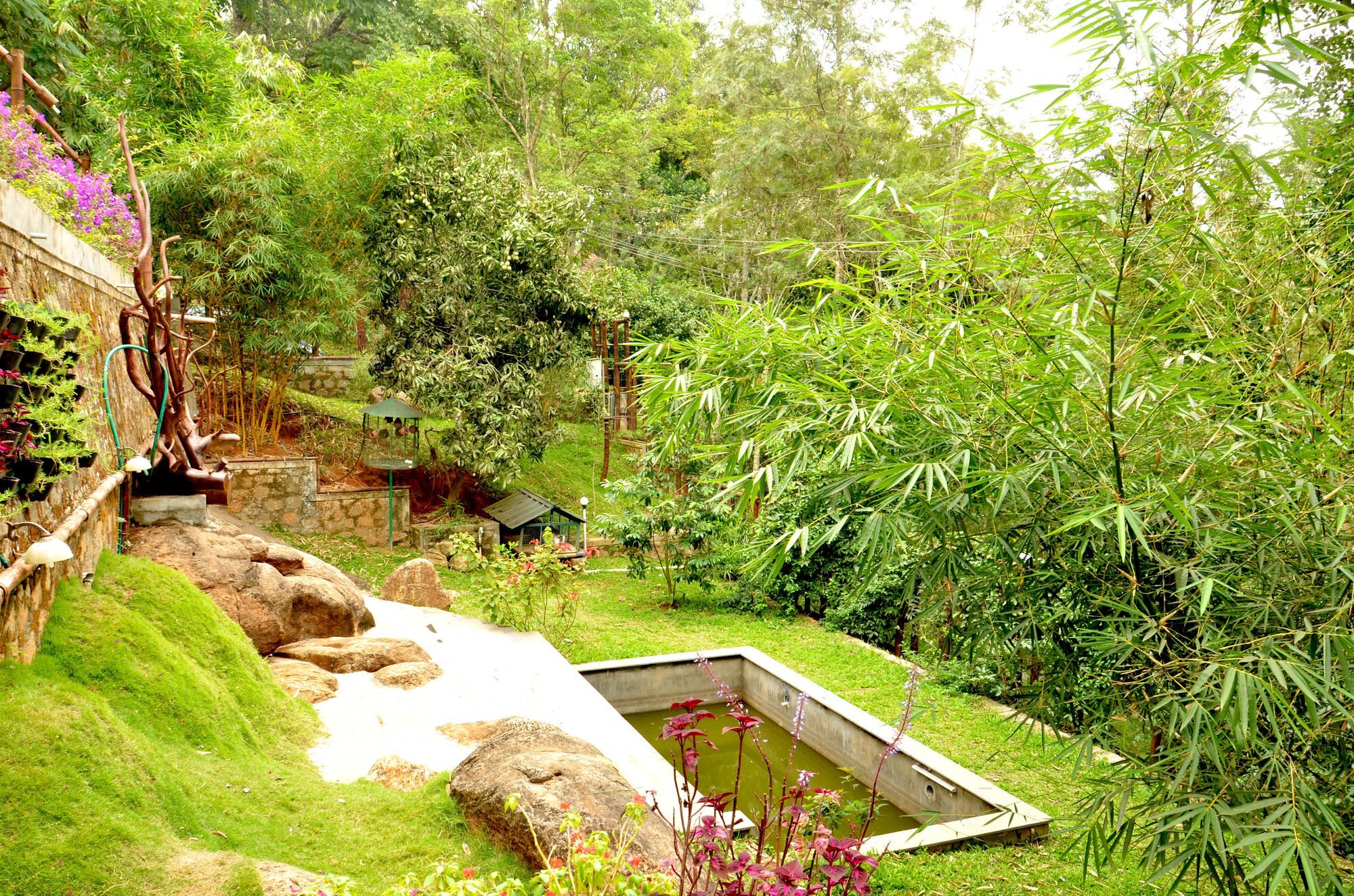 Hotel Bamboo Dale à Munnar Extérieur photo